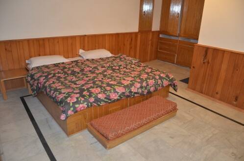 Hotel Paradise Chateau, Manali 2